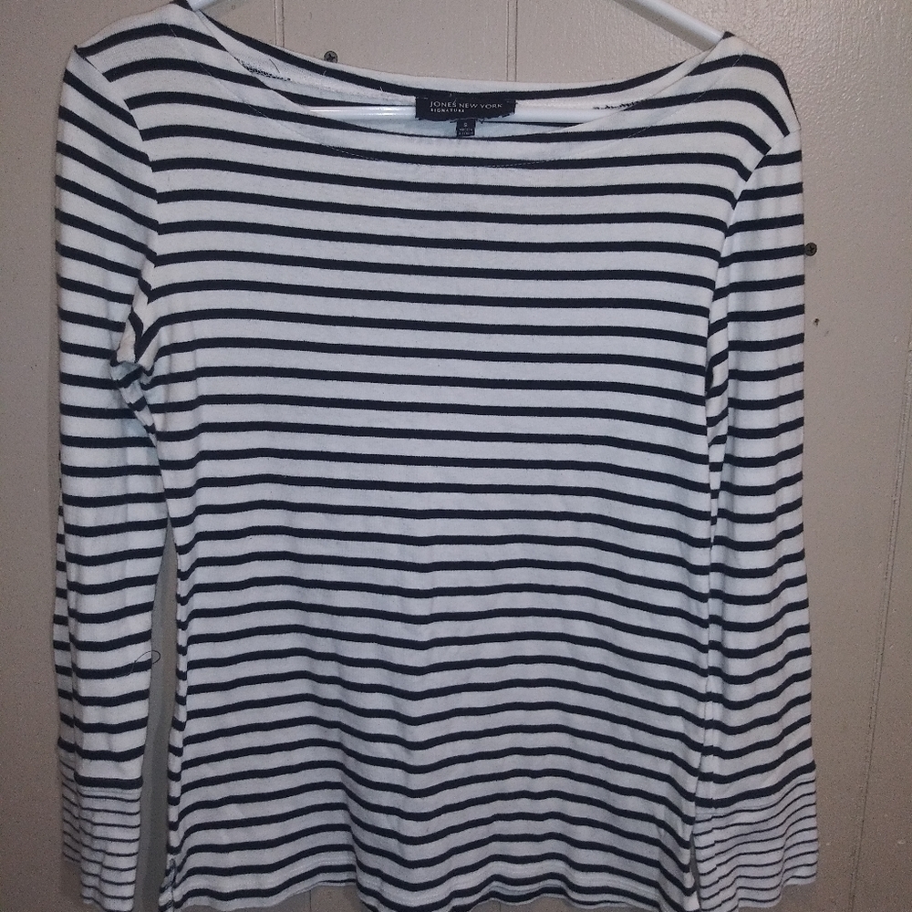Jones New York Striped top.